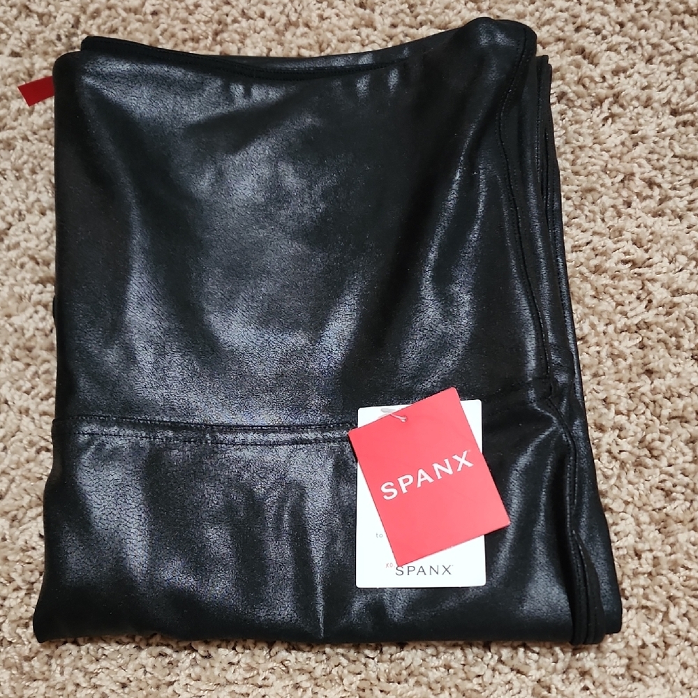SPANX Black Shiny Leggings